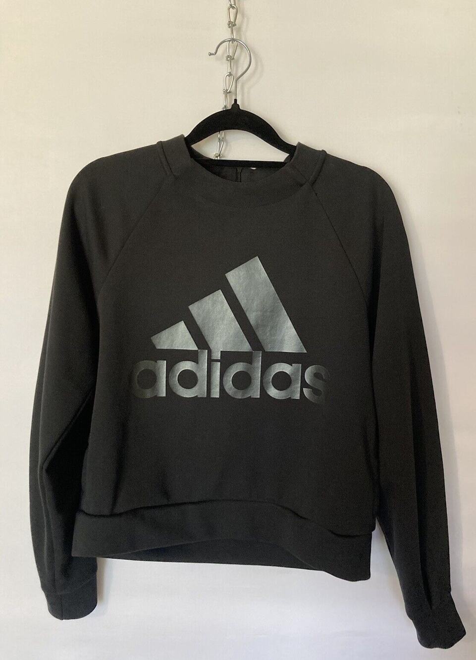 Adidas Black Crop Sweatshirt 10 Inch Up on Back of Neck NWOT Size XS